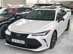 تويوتا أفالون